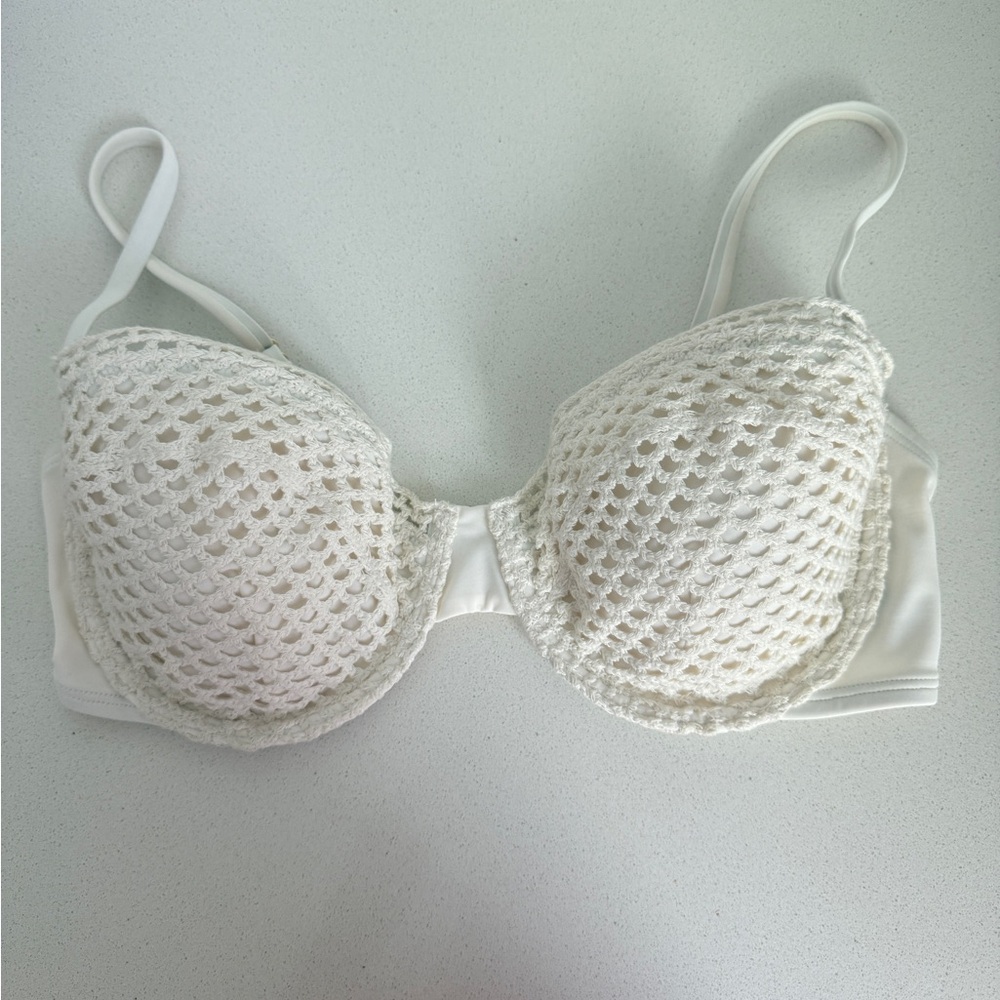 NEW, White Crochet Bra Like Push-up Cup With Underwire Bikini Top